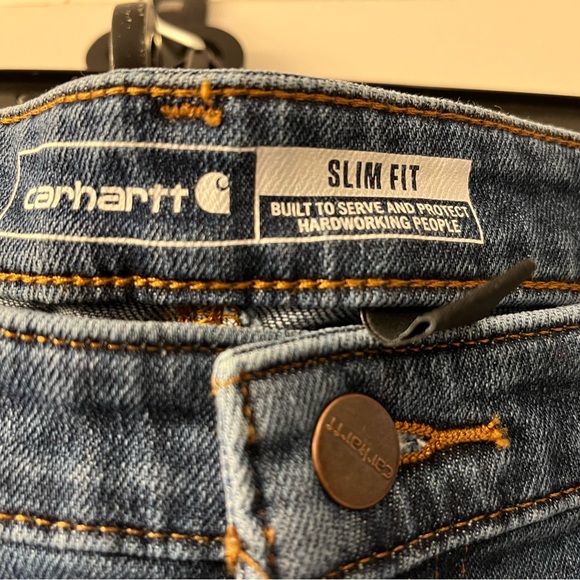 NWOT Carhartt Women's Plus Size 18 Slim Jeans in Medium Blue Wash - Picture 3 of 8